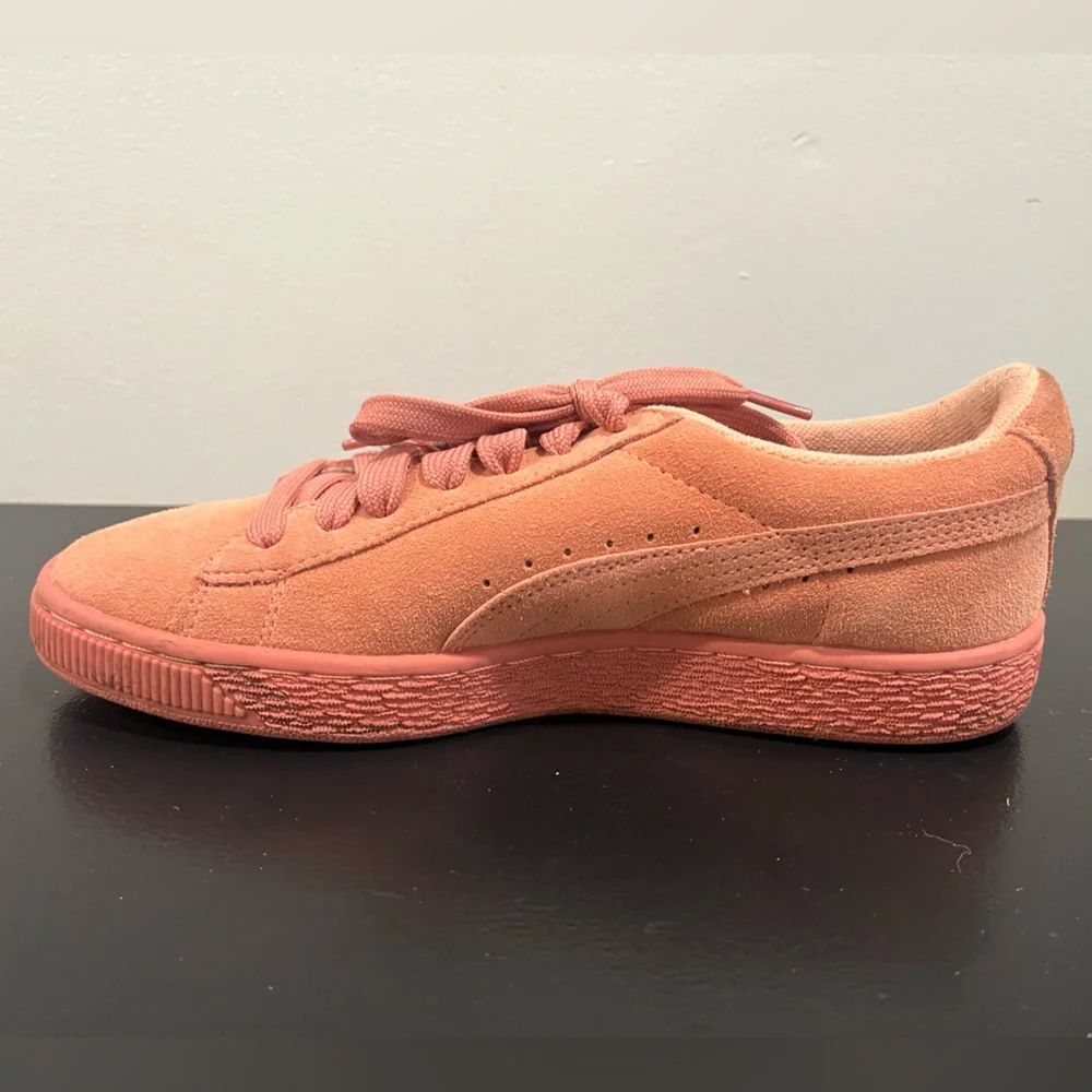 PUMA Suede Jr Desert Flower Classic Athletic Shoe - Picture 2 of 6